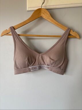 Calvin Klein Tan Wireless Bralette Logo Band Size Small Minimalist